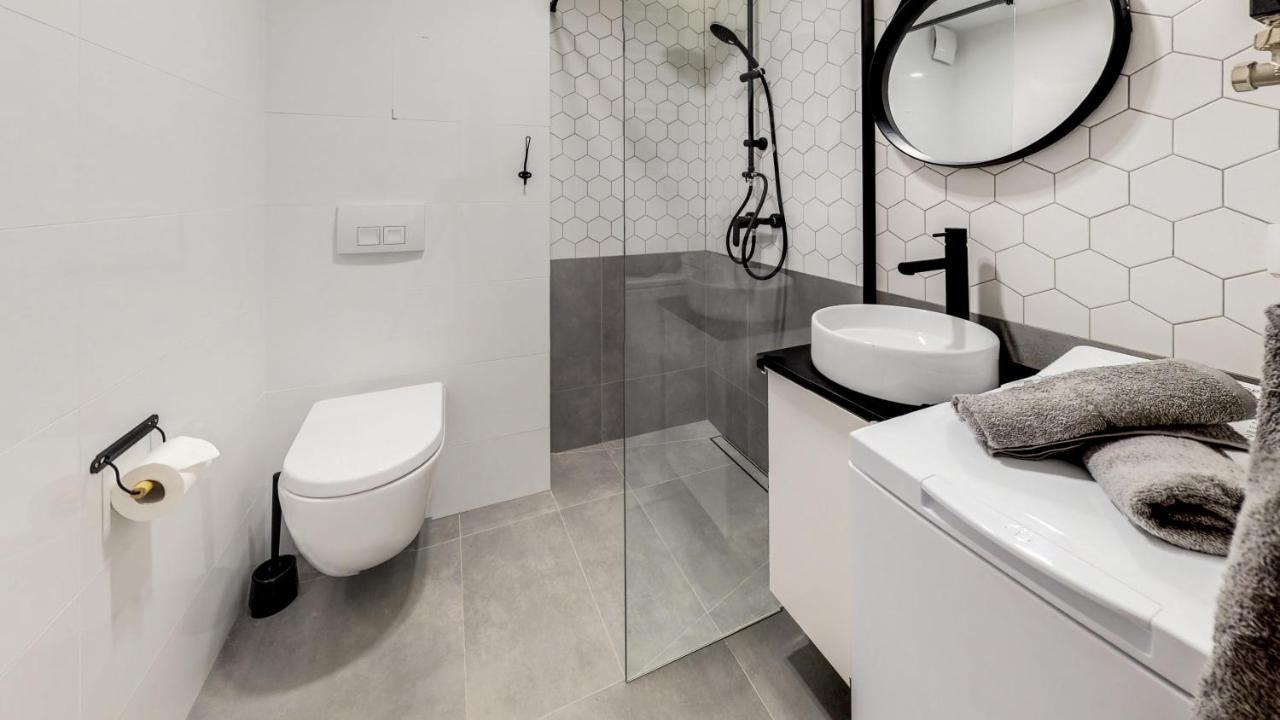 Basesopot Apartment *
